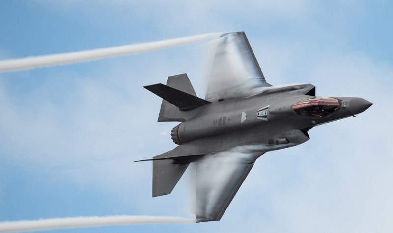 US suspends F-35 programme deliveries to Turkey over Russian arms