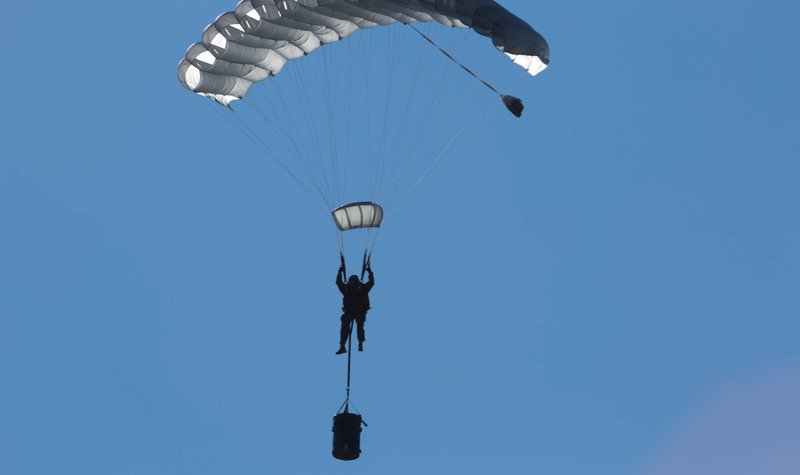 USAF looks to new tandem jump technologies