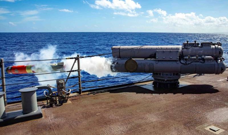 Ultra nets contract for lightweight torpedo components