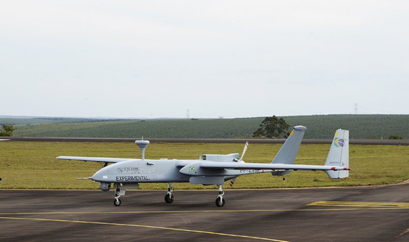 Caçador UAS launched in Brazil