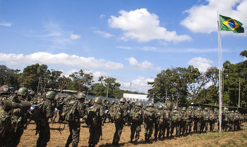 Brazil's strike chaos stirs military coup talk
