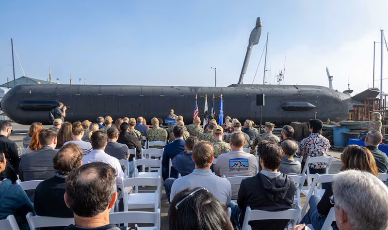 Admiral Franchetti acknowledges importance of XLUUVs on Orca visit