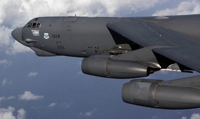 Raytheon wins B-52 radar work