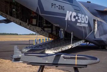 FIA 2026: Embraer, Anduril sign agreement to develop cruise missile launch capability for the C-390