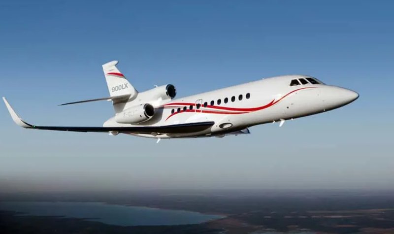 UK buys Dassault 900LX to replace BAe 146 command support transport fleet