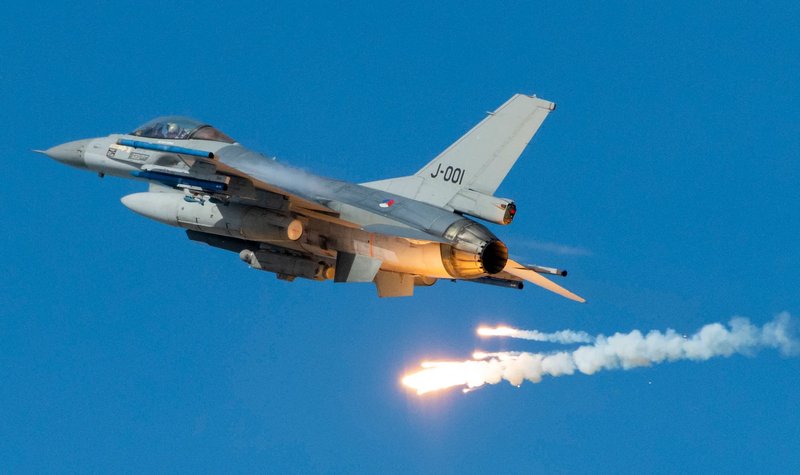 US greenlights NATO F-16s for Ukraine but jets excluded from current counter offensive