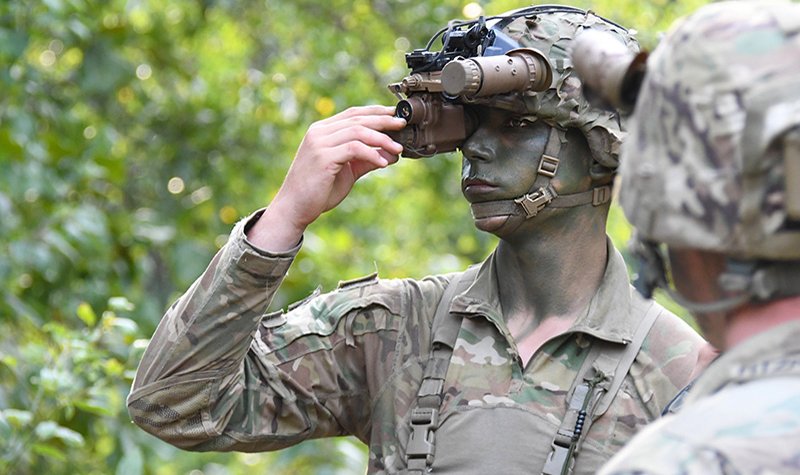 Two firms obtain US night-vision contracts