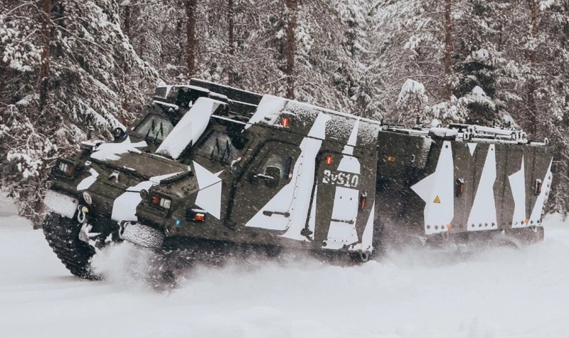 Military aircraft
