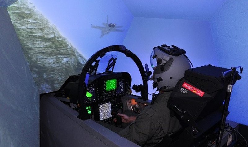 Link T&S wins F/A-18 sim upgrades