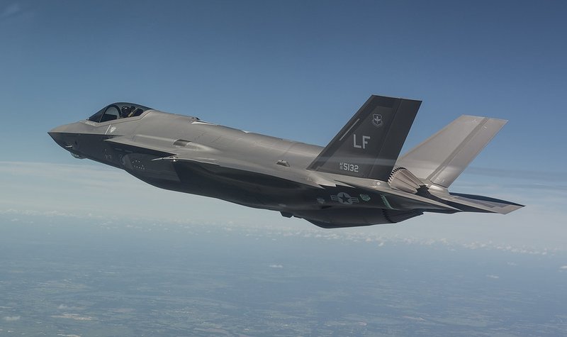 Trump offers F-35 to India, as US pledges to boost military sales by “billions”