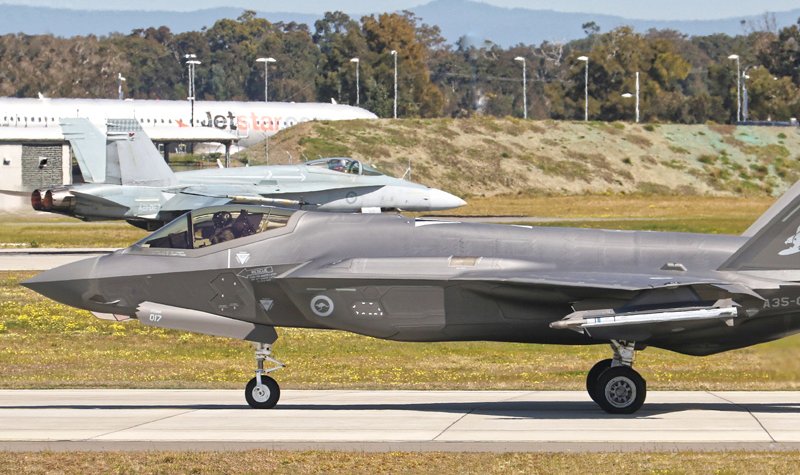 Australia receives more F-35s as Classic Hornets are withdrawn
