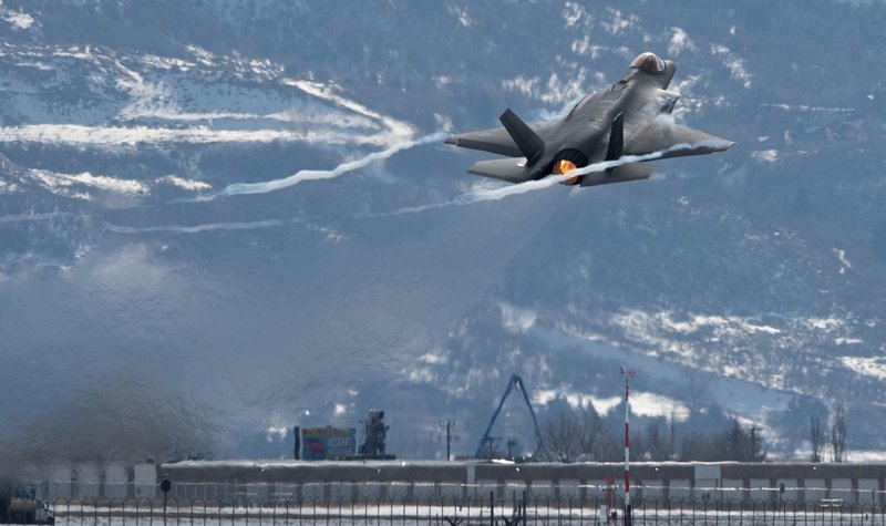 F-35 programme passes milestone but coronavirus casts a shadow