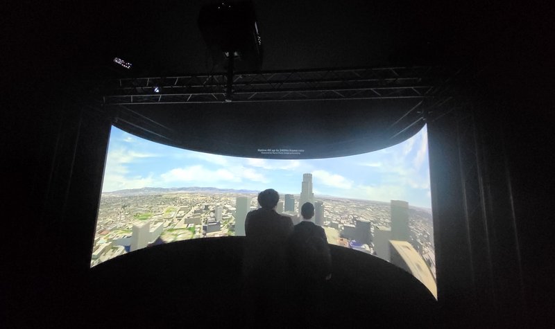 I/ITSEC 2023: Barco expands F400 series with new projector