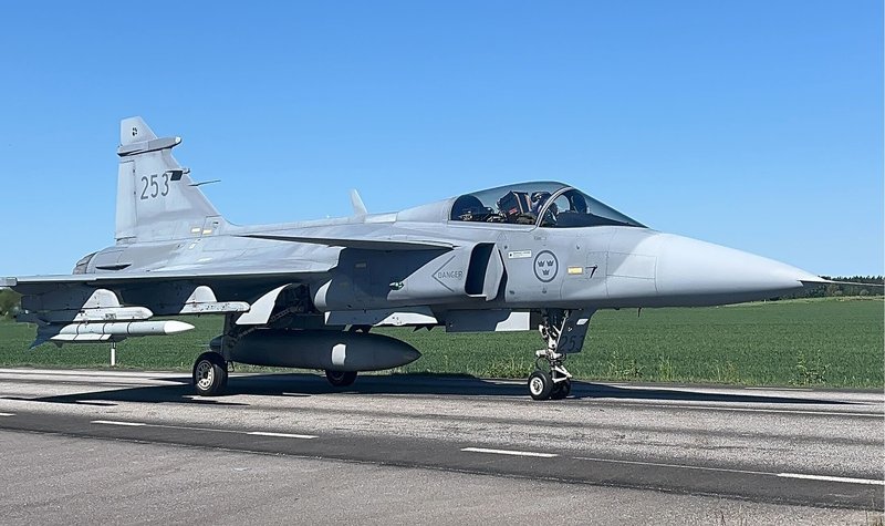 Gripen fighter jet software update move faster than competitors, says Saab