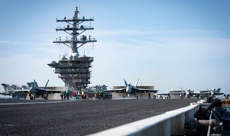 US to maintain two-carrier force in CENTCOM region