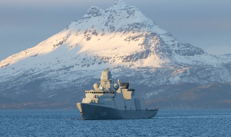 Military aircraft