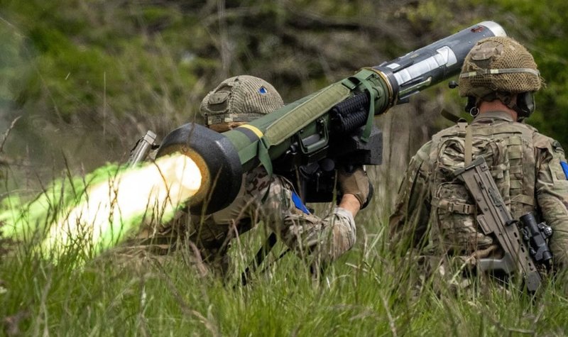 Poland’s defence spending spree continues with $780 million US Javelin deal
