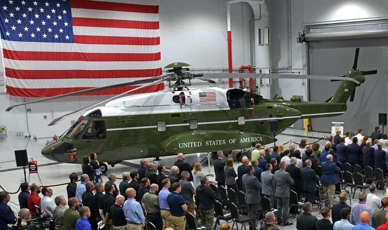 The last of the US new Presidential helicopters handed over