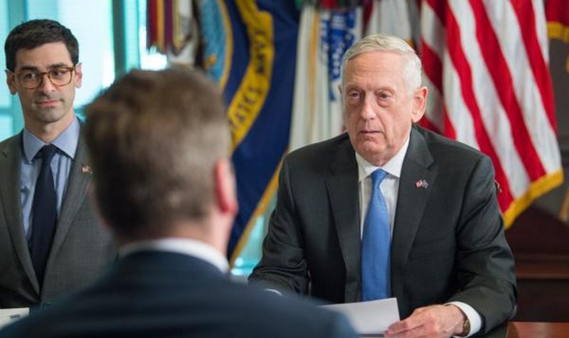 US, Chinese defence chiefs talk cooperation despite tensions