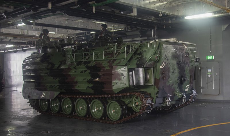 Philippine marines rehearse at sea with AAVs