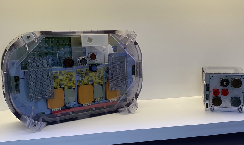 Farnborough 2022: Raytheon halves AESA radar cost and weight with PhantomStrike