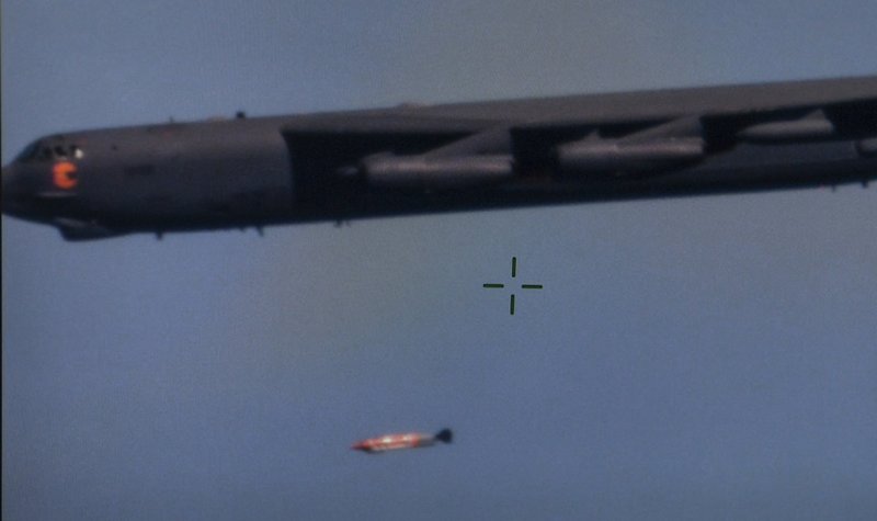 Boeing to make Quickstrike glide kits
