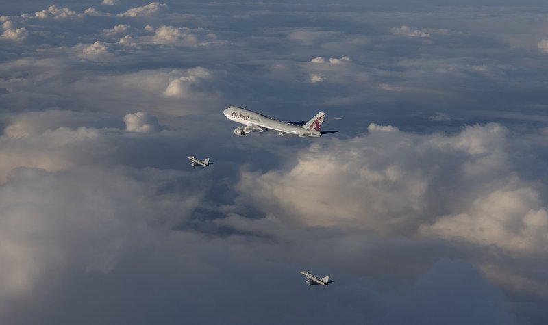 UK and Qatar pledge to expand collaboration on Typhoon and Hawk aircraft