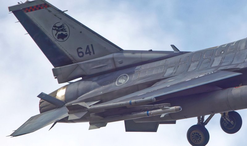 Singapore adds Python-5 missile capability to upgraded F-16s