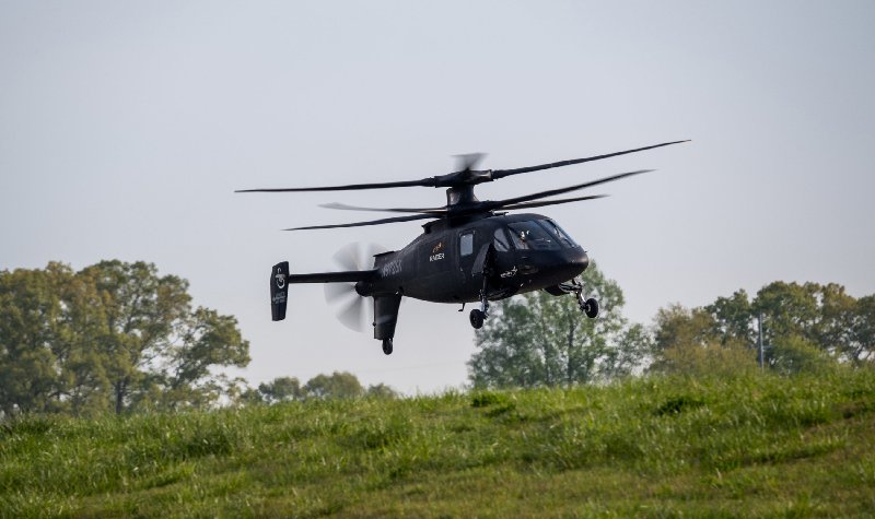 Sikorsky showcases new S-97 Raider during flight demonstrations
