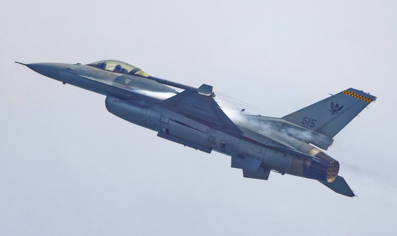 Singapore Airshow 2022: RSAF begins to receive upgraded F-16s