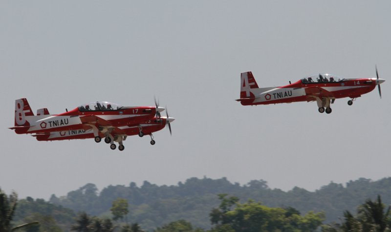 Indonesia ordains single KT-1B trainer