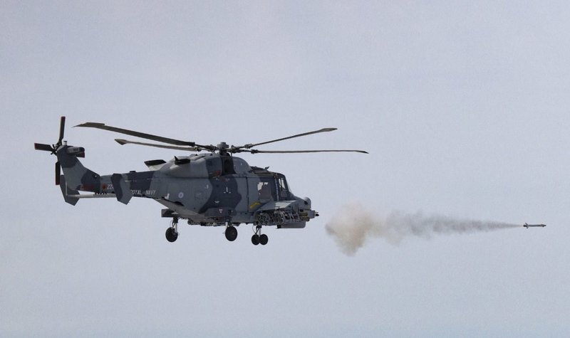 UK orders more Martlet missiles and plays down defence review delay fears