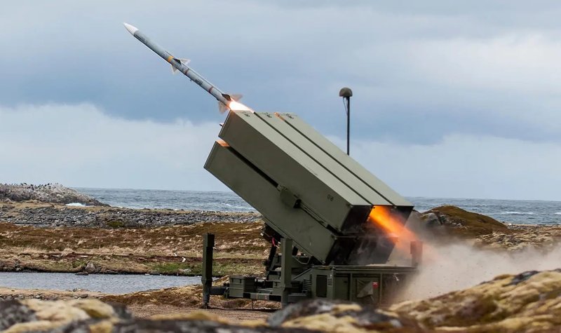 US commits billions more to Ukraine with a focus on air defence