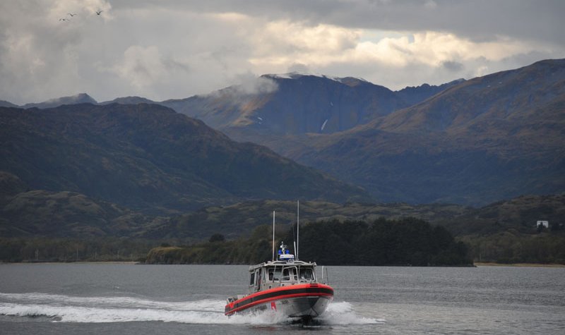 Vietnam receives six patrol boats from US