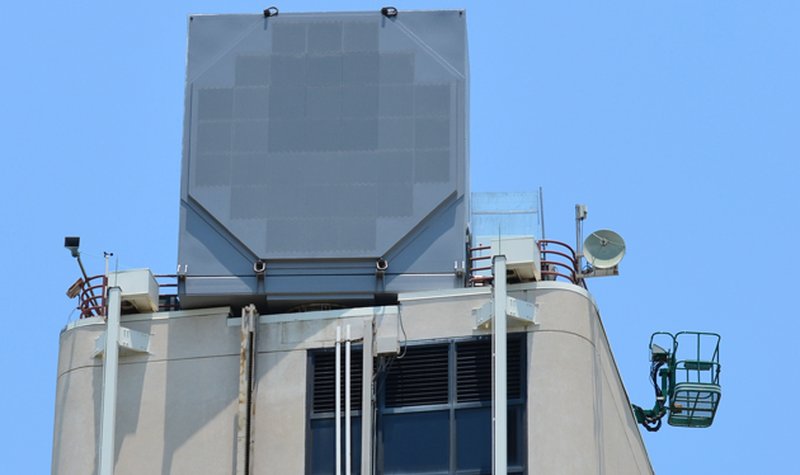 Raytheon delivers AMDR array