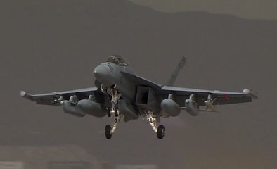 Next-generation Growler jammer development advances (Studio)