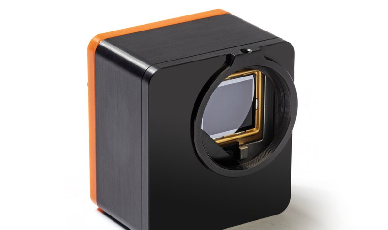 Xenics releases new lightweight camera core