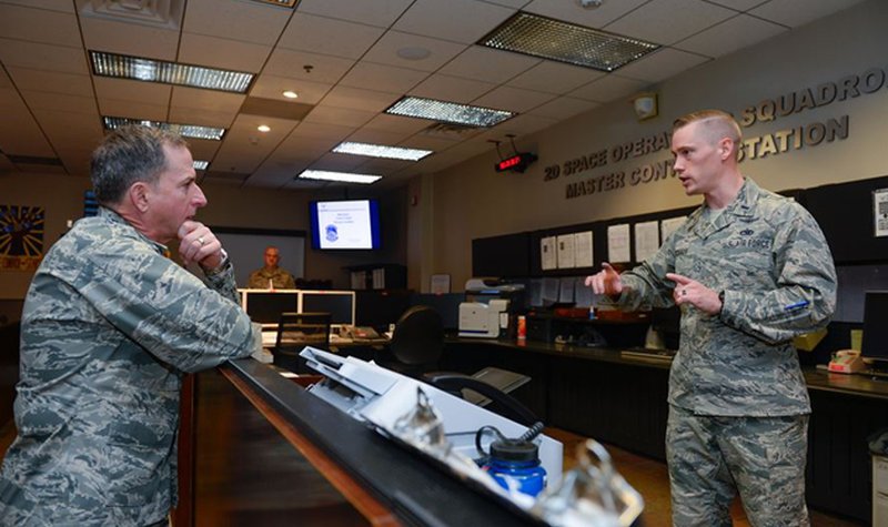 Lockheed delivers GPS signal receivers