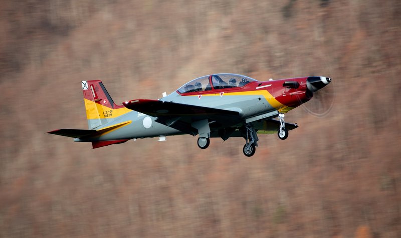 CMC Electronics wins Spanish PC-21 advanced trainer avionics contract
