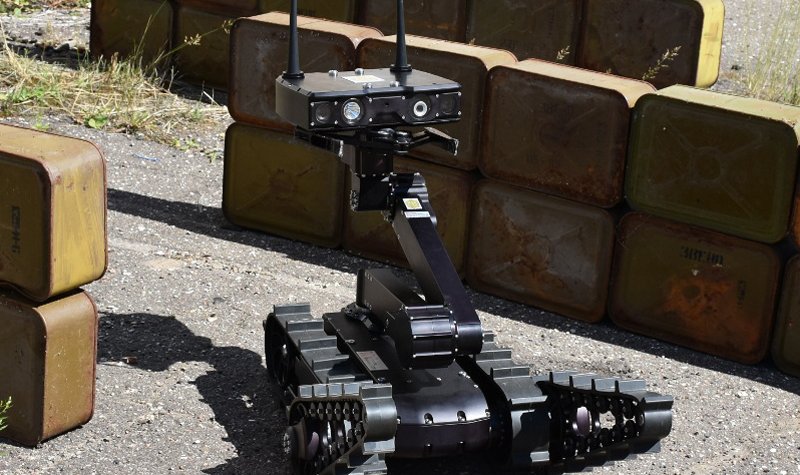 Servosila unveils SDR-equipped UGV